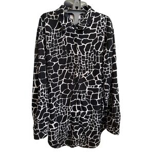 Susan Graver Style Womens 1X Giraffe Print Button Down Blouse Black White USA